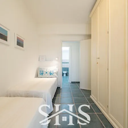 Luisella Perfect Sea View 2 Min Walk
